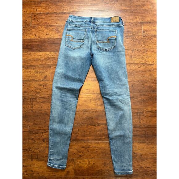 American Eagle Super Stretch Jegging Women's Size 4 Light faded wash jeans - Picture 10 of 10